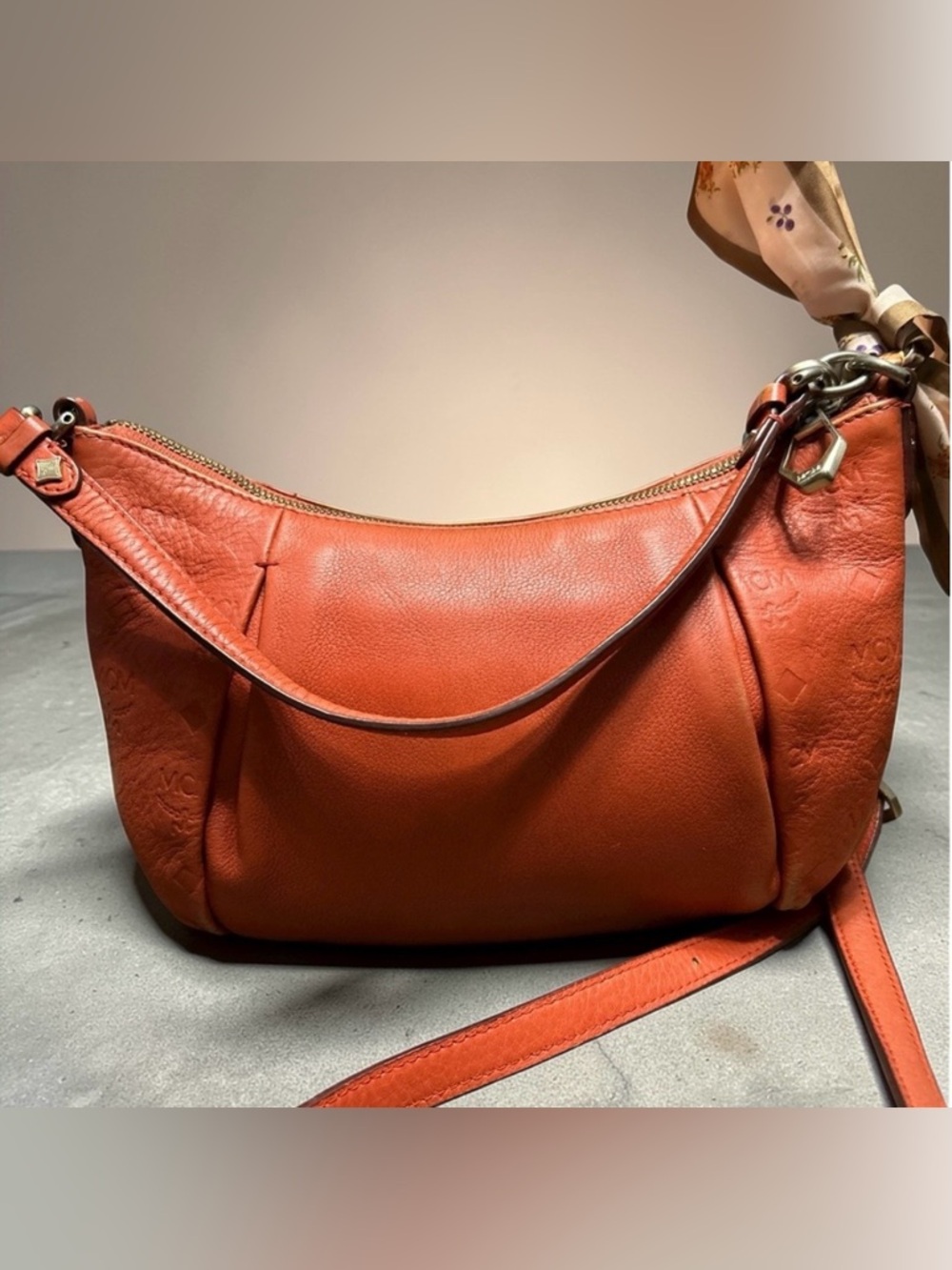 MCM Logo-Lined Zip Top Shoulder Bag EUC!!! - Picture 3 of 13